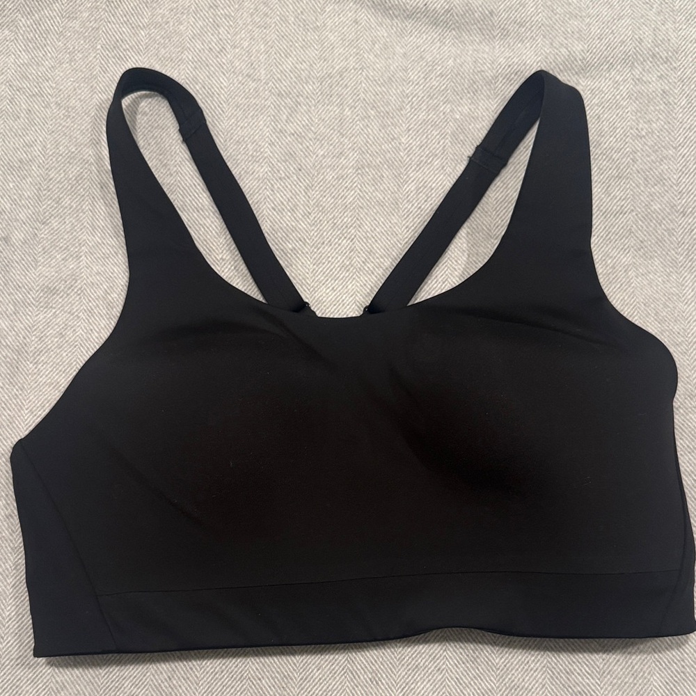 Athleta NWOT Women's Black Sports Bra
